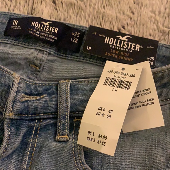 Hollister Low Rise Super Skinny Jeans in a Light Wash - Size 25 - Picture 4 of 5